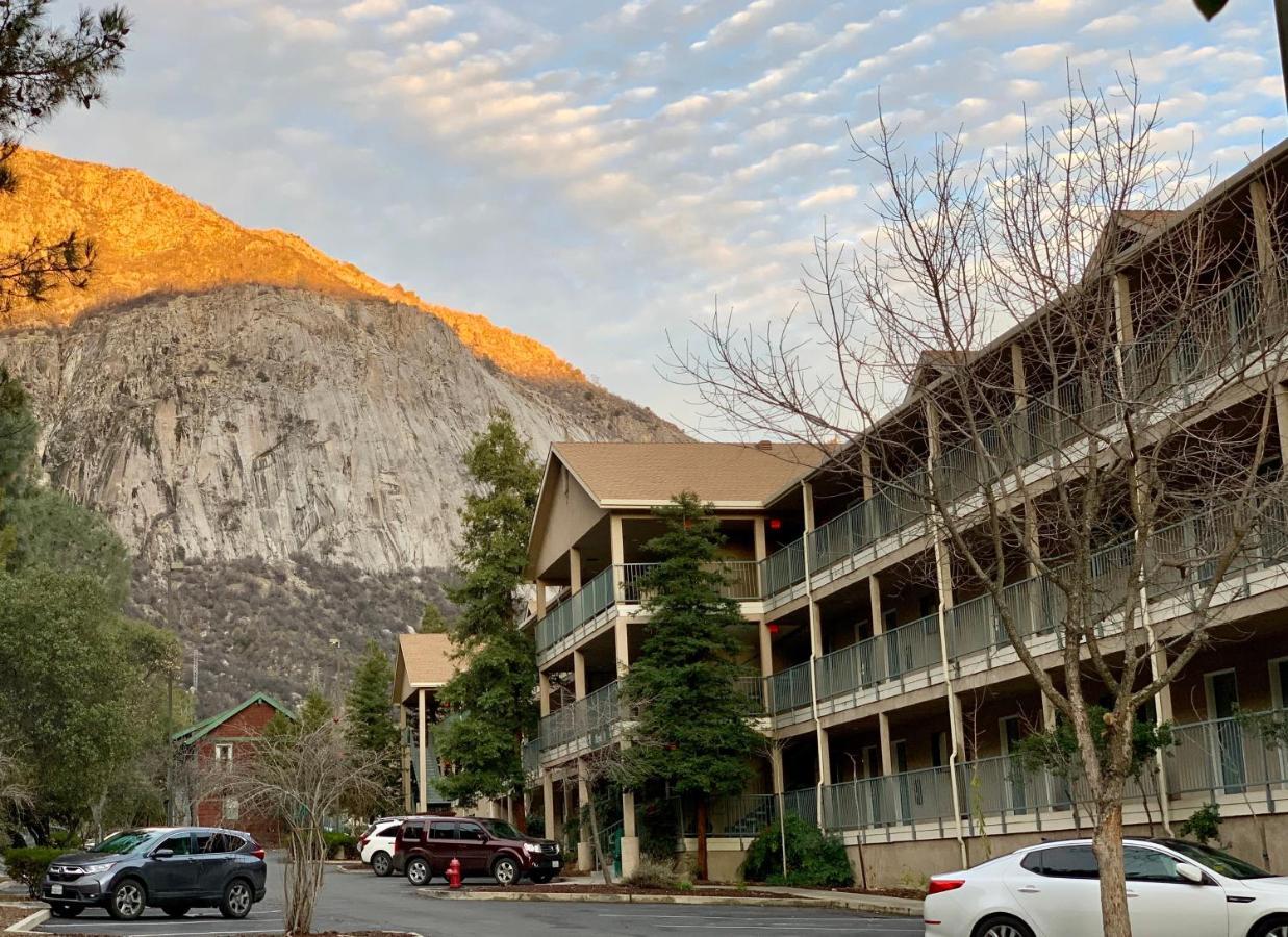 Yosemite View Lodge El Portal Extérieur photo